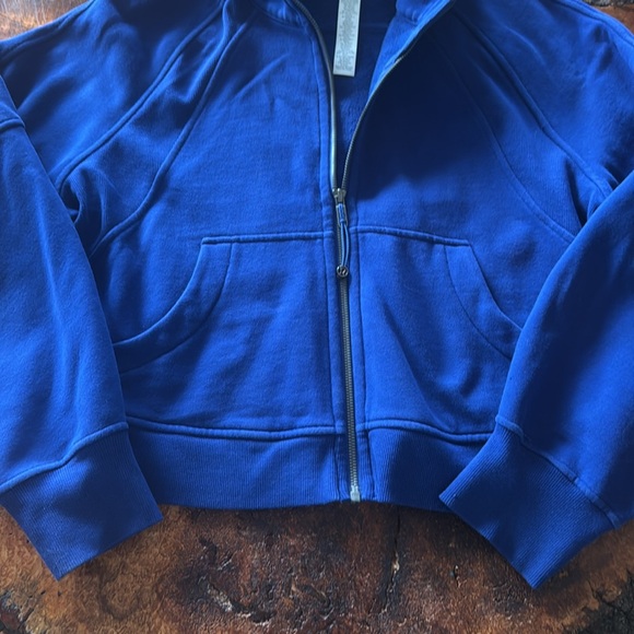 Lululemon M/L purple hooded zip up jacket - Picture 4 of 8